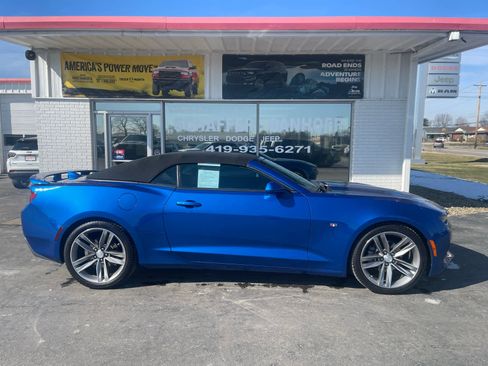 Used 2018 Chevrolet Camaro LT image 2