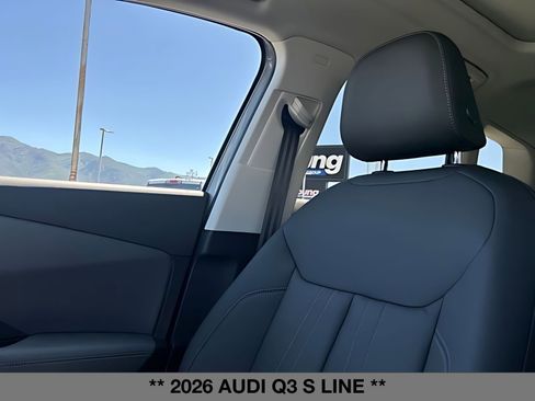 New 2026 Audi Q3 quattro 2.0T AWD/4WD image 36