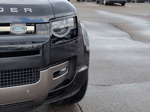 Used 2020 Land Rover Defender 110 X image 10