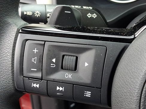 Certified 2023 Nissan Rogue SV AWD/4WD image 22