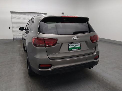 Used 2019 Kia Sorento AWD w/ LX Convenience Package image 6