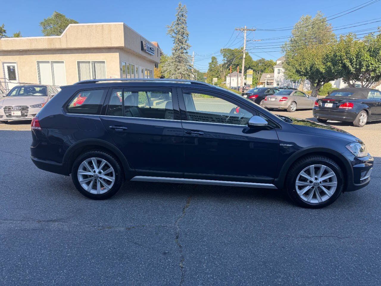 Used 2019 Volkswagen Golf Alltrack S AWD/4WD image 9