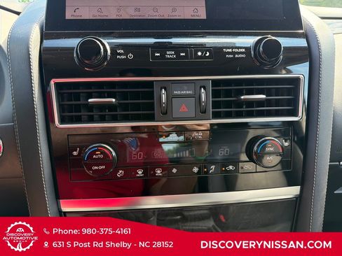 Used 2024 INFINITI QX80 Luxe AWD/4WD image 24