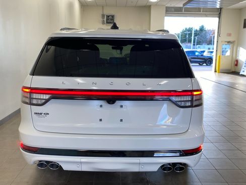 New 2026 Lincoln Aviator Reserve w/ Jet Appearance Package image 6