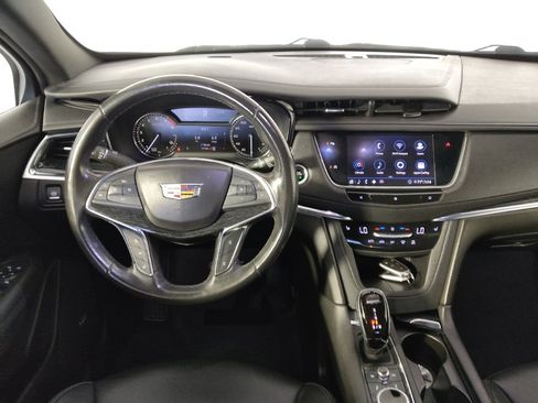 Used 2020 Cadillac XT5 Premium Luxury AWD/4WD image 22