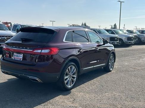 Used 2018 Lincoln MKX Reserve w/ Driver Assistance Package image 3