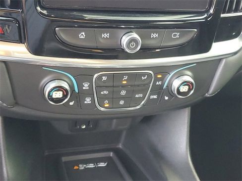 Certified 2023 Chevrolet Traverse LT image 27