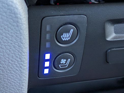 Used 2021 Honda Pilot Elite image 28