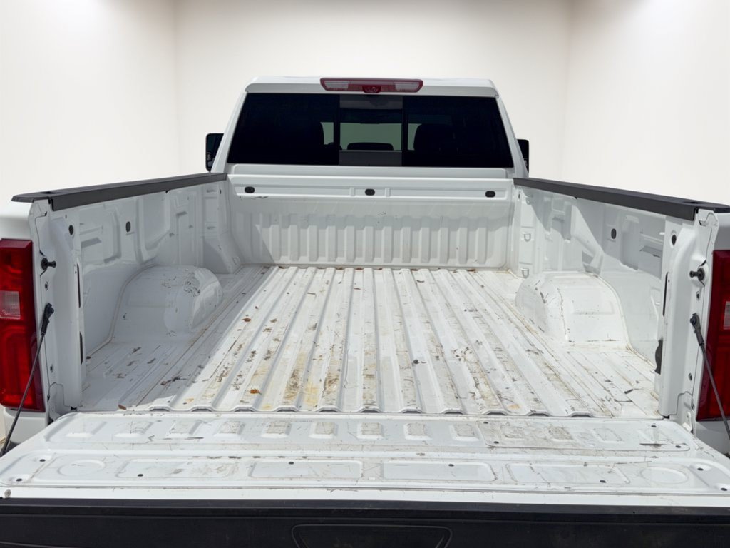 Used 2025 Chevrolet Silverado 3500 LTZ w/ LTZ Convenience Package AWD/4WD image 28
