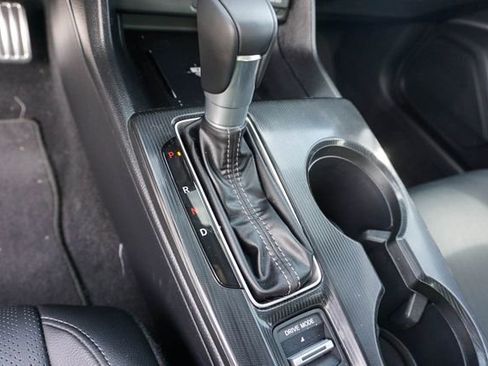 Used 2025 Honda Civic Sport Touring image 14