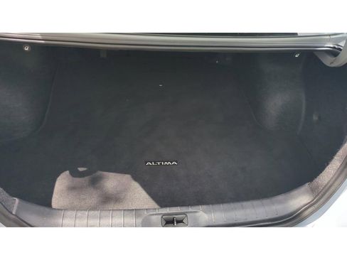 Used 2024 Nissan Altima 2.5 SR image 33