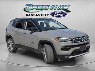 Used 2022 Jeep Compass Limited w/ Elite Group AWD/4WD video 1