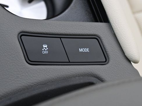 New 2025 Cadillac XT5 Premium Luxury w/ LPO, Floor Liner Package image 31