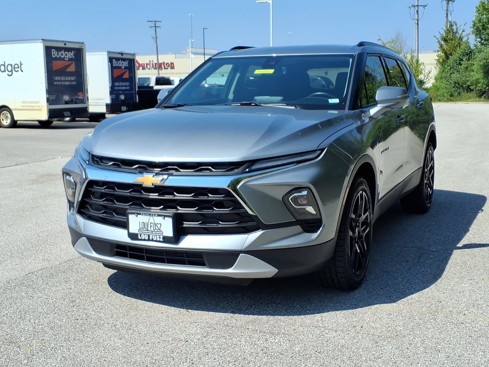 Used 2023 Chevrolet Blazer LT AWD/4WD image 2