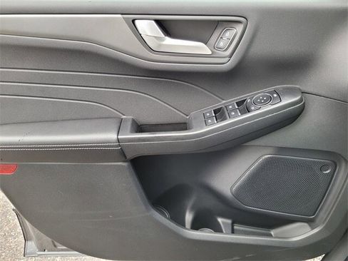 New 2025 Ford Escape Base w/ Class II Trailer Tow Package image 25