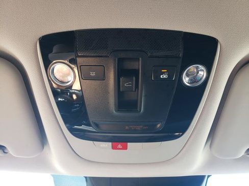 Certified 2024 Kia Seltos SX w/ SX Sunroof Package AWD/4WD image 27