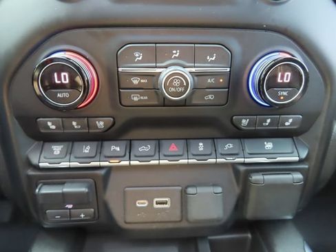Used 2022 Chevrolet Silverado 3500 High Country w/ Safety Package II AWD/4WD image 37