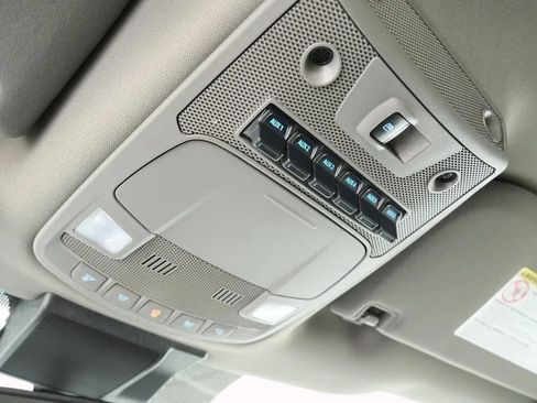 Used 2021 Ford F250 Lariat w/ Lariat Ultimate Package image 36