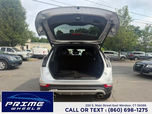 Used 2017 Lincoln MKC Reserve AWD/4WD image 13