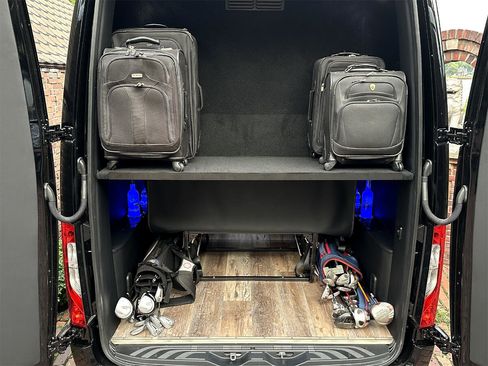 Used 2024 Mercedes-Benz Sprinter 3500 image 38