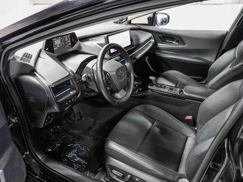 Certified 2023 Toyota Prius Limited w/ Limited Premium Package FWD image 18