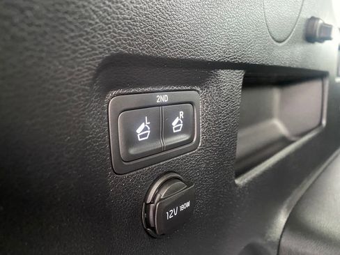 Used 2024 Kia Telluride S w/ S Sunroof Package image 6