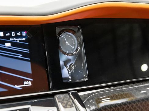 New 2026 Rolls-Royce Cullinan Black Badge image 32