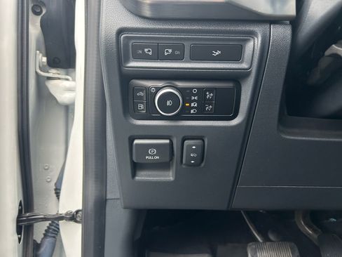 Used 2023 Ford F150 Lariat w/ Trailer Tow Package AWD/4WD image 19