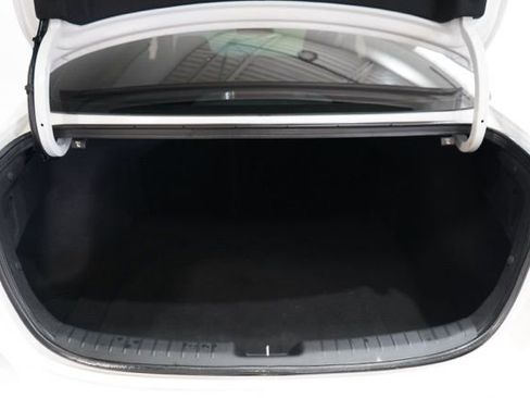 Used 2024 Kia Forte LXS w/ LXS Technology Package image 31