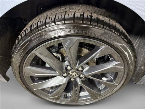 Used 2026 Toyota Corolla SE FWD image 17