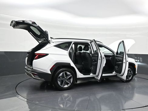 Used 2025 Hyundai Tucson SEL image 32