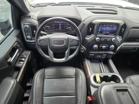 Certified 2022 GMC Sierra 3500 Denali w/ Technology Package AWD/4WD image 17