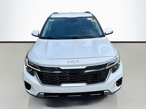Used 2024 Kia Seltos S image 2