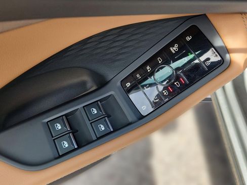 Certified 2025 Audi A5 2.0T Premium Plus w/ Premium Plus AWD/4WD image 19