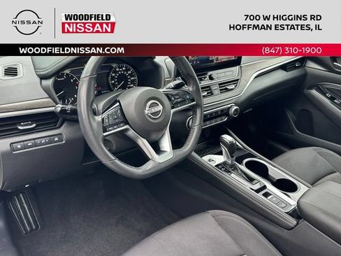 Certified 2023 Nissan Altima 2.5 SV w/ SV Premium Package AWD/4WD image 30