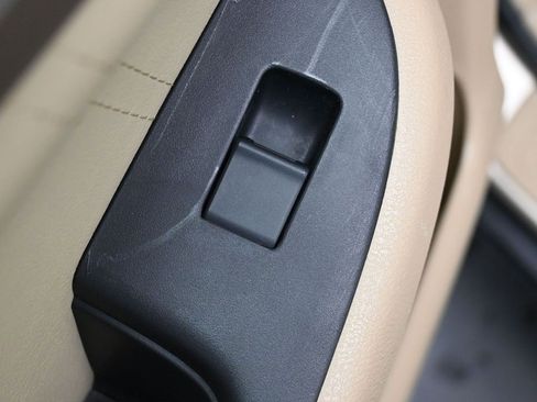 Used 2003 Honda Accord LX image 25