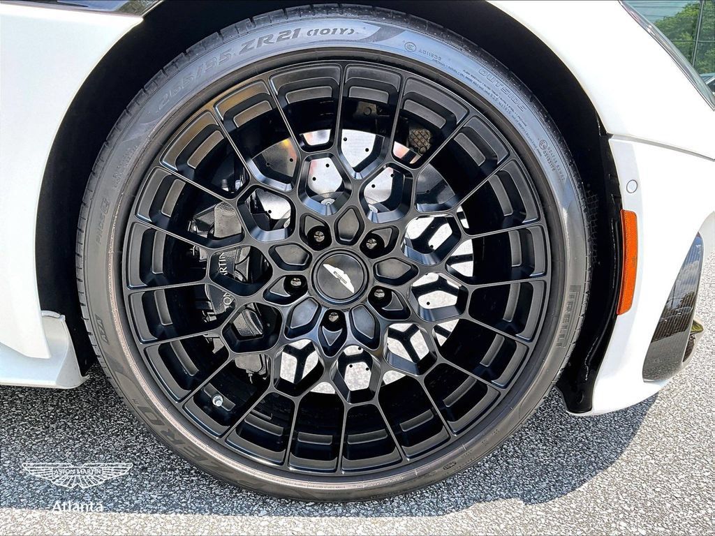Used 2023 Aston Martin DBS Coupe RWD image 26