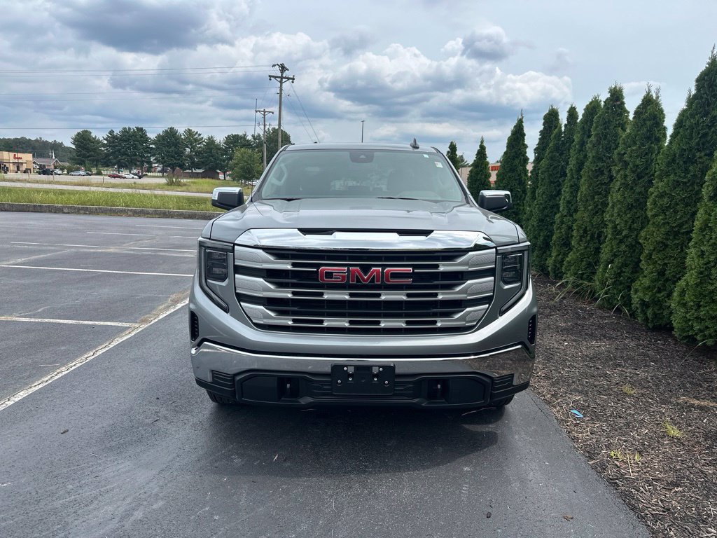 Used 2026 GMC Sierra 1500 SLE AWD/4WD image 3