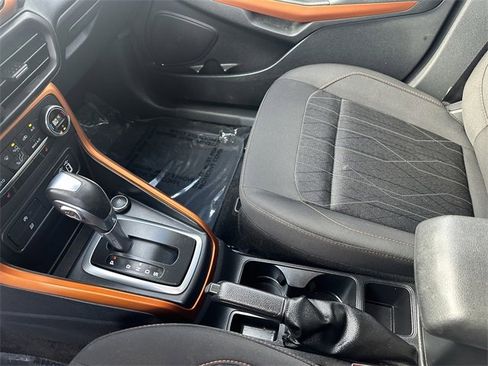 Certified 2021 Ford EcoSport SE w/ SE Convenience Package image 25
