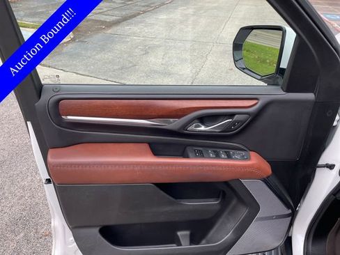 Used 2023 GMC Yukon Denali Ultimate image 11