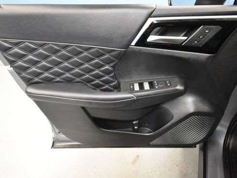 Used 2023 Mitsubishi Outlander SEL image 4