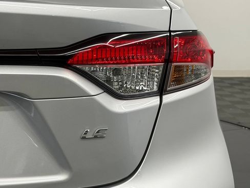 Certified 2026 Toyota Corolla LE w/ LE Premium Package FWD image 14