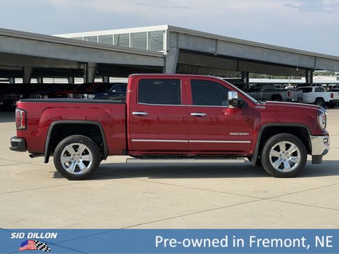 Used 2018 GMC Sierra 1500 SLT AWD/4WD image 3