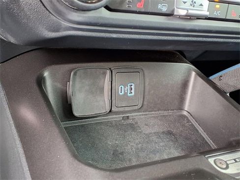 Certified 2022 Ford Bronco Wildtrak image 8