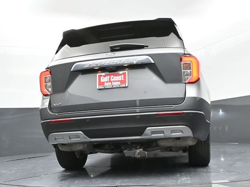 Used 2023 Ford Explorer XLT w/ Equipment Group 202A image 34