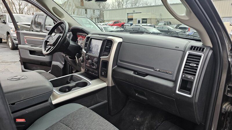 Used 2018 RAM 1500 Big Horn AWD/4WD image 27