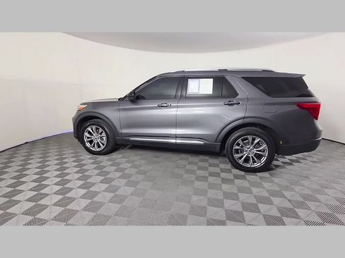 Used 2023 Ford Explorer Limited AWD/4WD image 46