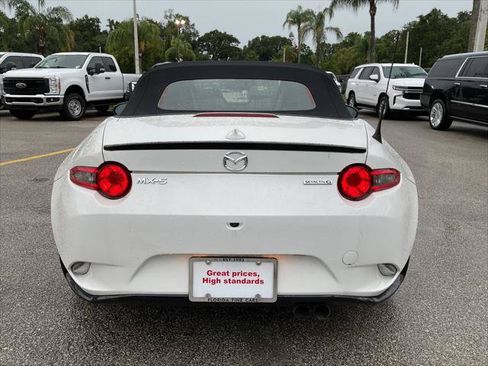Used 2020 MAZDA MX-5 Miata Club w/ Brembo/BBS Recaro Package RWD image 9