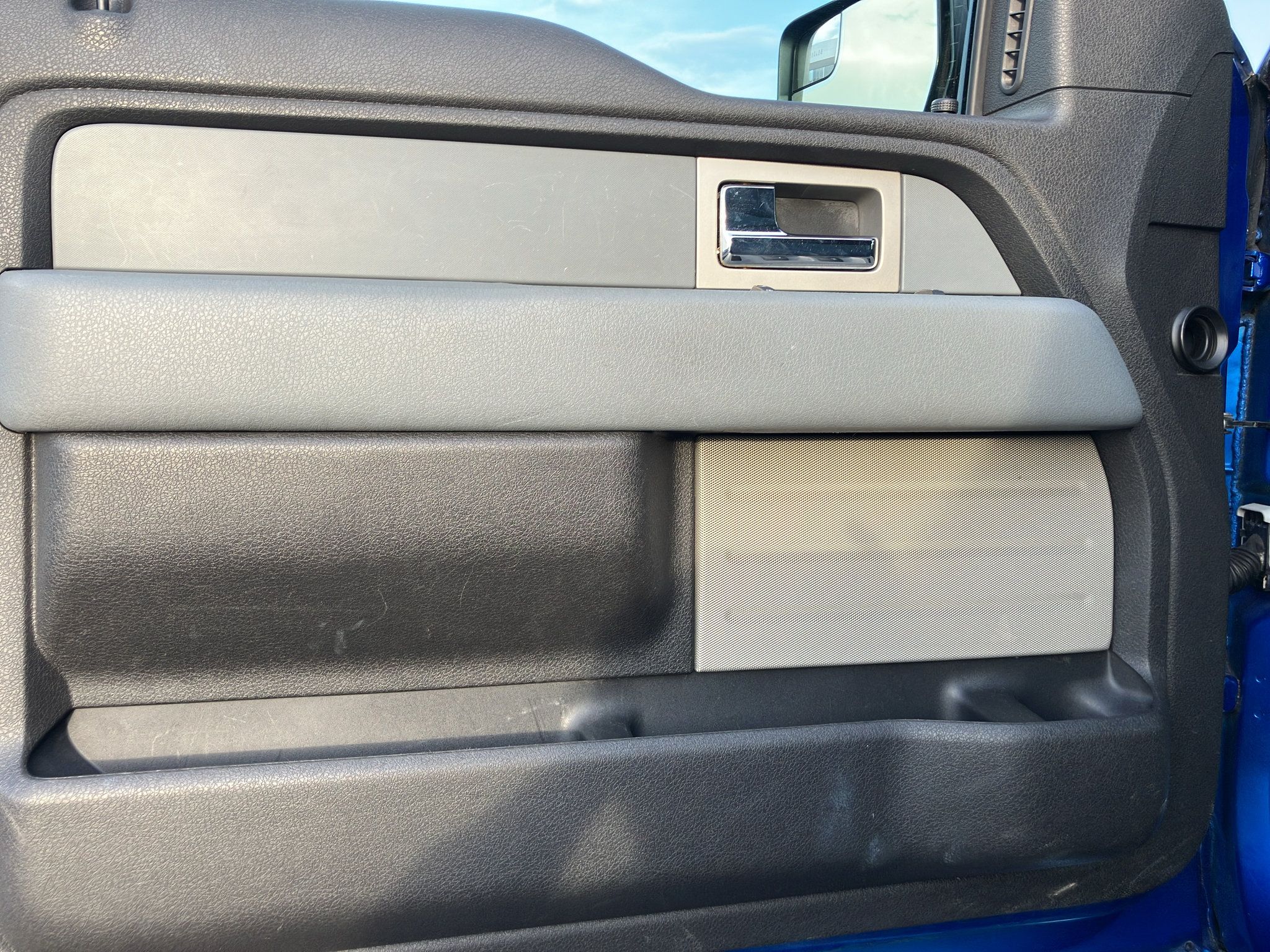 Used 2011 Ford F150 XLT w/ XLT Chrome Pkg RWD image 14