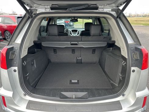 Used 2017 GMC Terrain SLT w/ Driver Alert Package I image 9